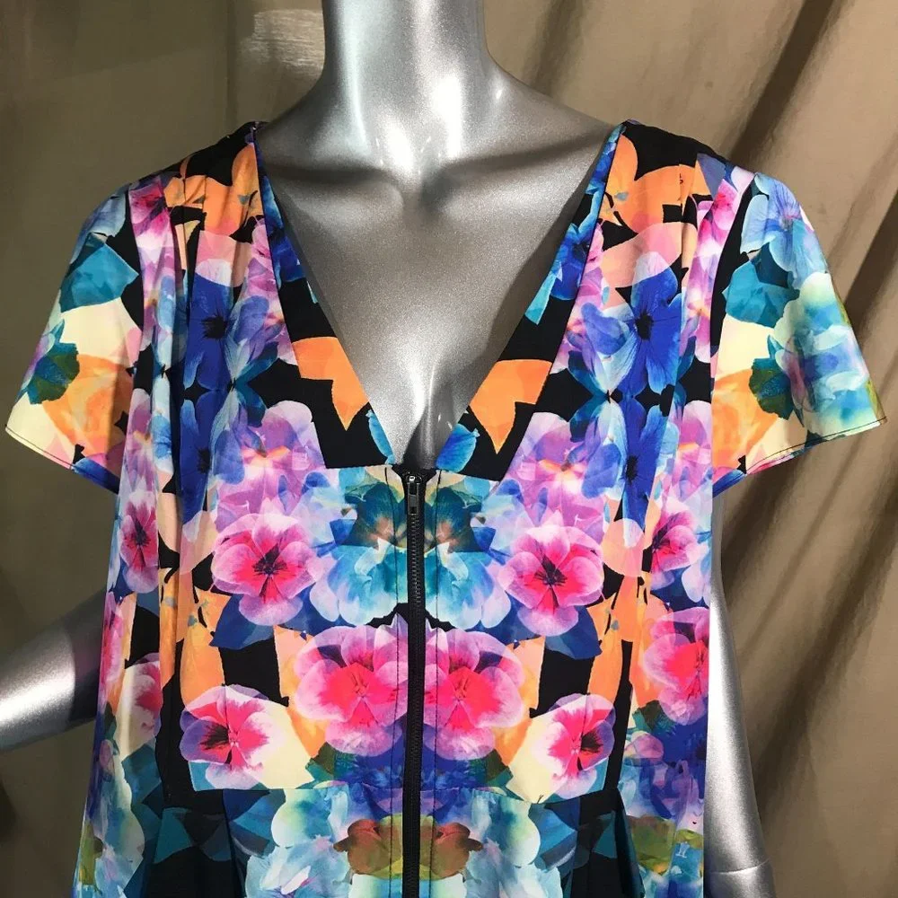 City Chic Women's XL / 22 Zip Front Shift Midi Dress Pockets Wearable Art Beauti